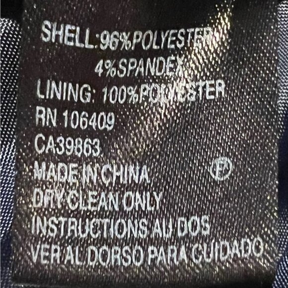 Tahari Arthur S. Levine Women's 2-Piece Navy 1 Button Skirt Suit Size 10 Petite - Picture 9 of 10